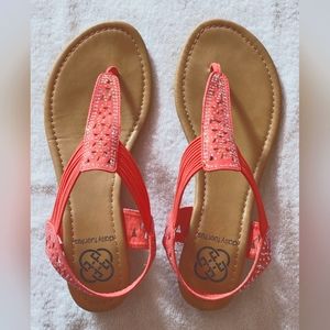 Daisy Fuentes Gabby Wedge Sandals Coral Size 8